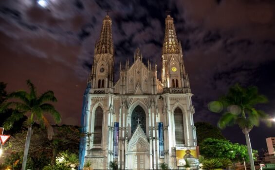 Catedral Metropolitana de Vitória / Pinterest